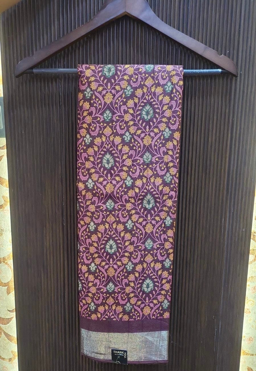 Floral Jaal Silk Blend Saree with Zari Border