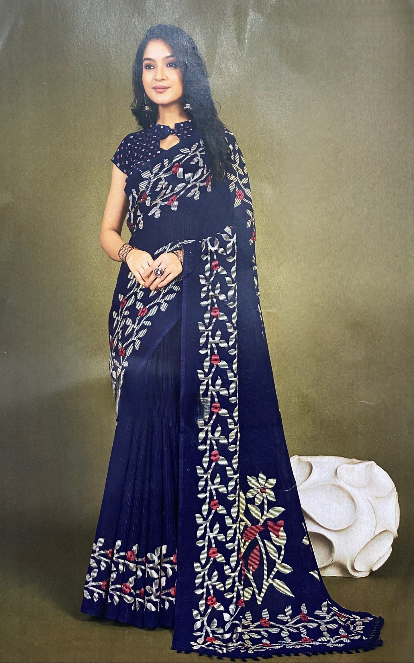 Maroon Printed Leaf Pattern Saree