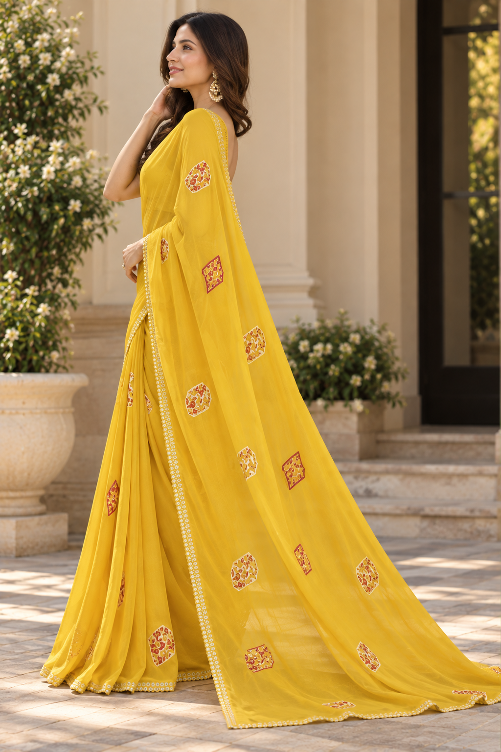 Floral Motif Border Saree