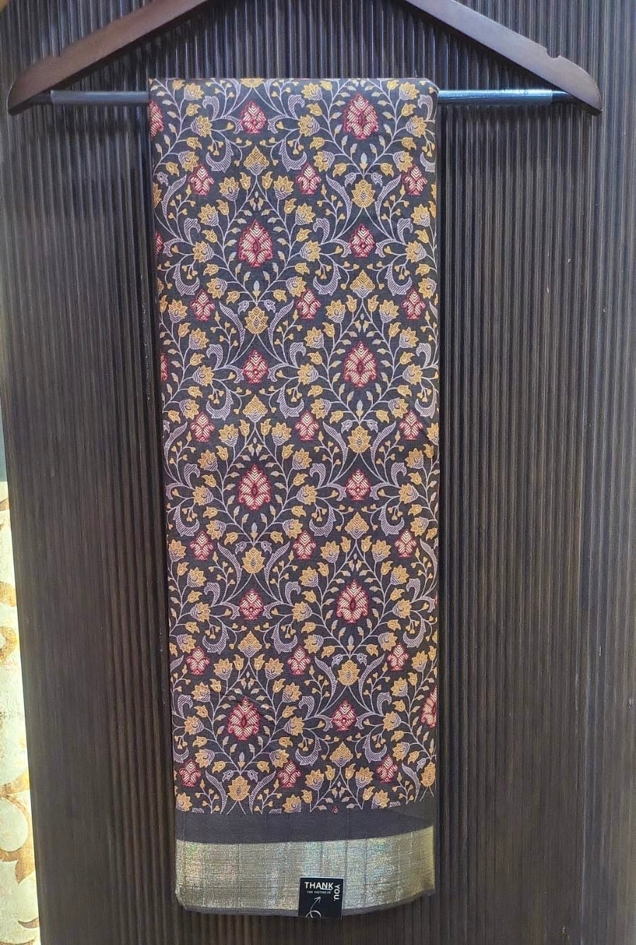 Floral Jaal Silk Blend Saree with Zari Border