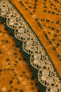 Kesari Heritage Bhandej Handloom Saree
