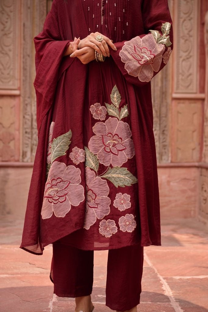 Noor-E-Gul Embroidered Suit Set