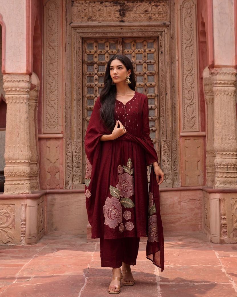 Noor-E-Gul Embroidered Suit Set