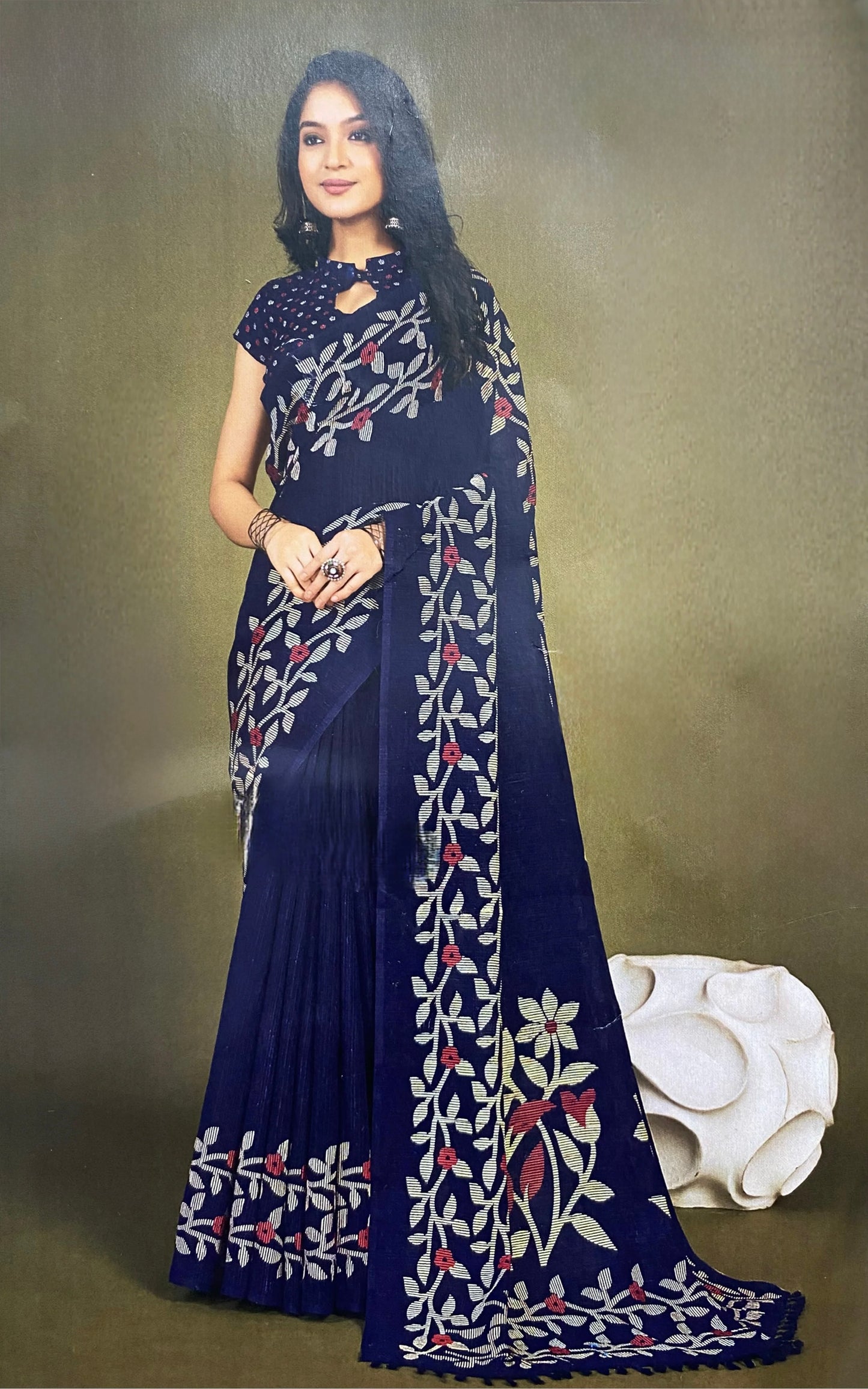 Blue Printed Leaf Pattern Saree
